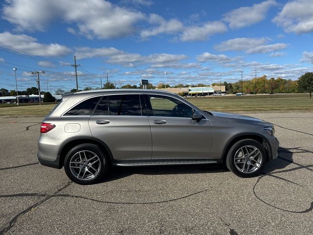 2019 Mercedes-Benz GLC 300