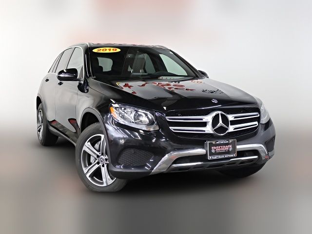 2019 Mercedes-Benz GLC 300