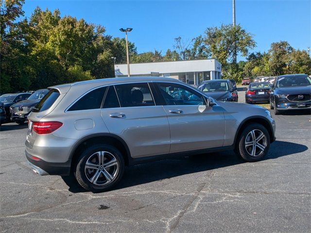 2019 Mercedes-Benz GLC 300