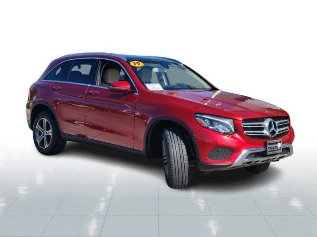 2019 Mercedes-Benz GLC 300