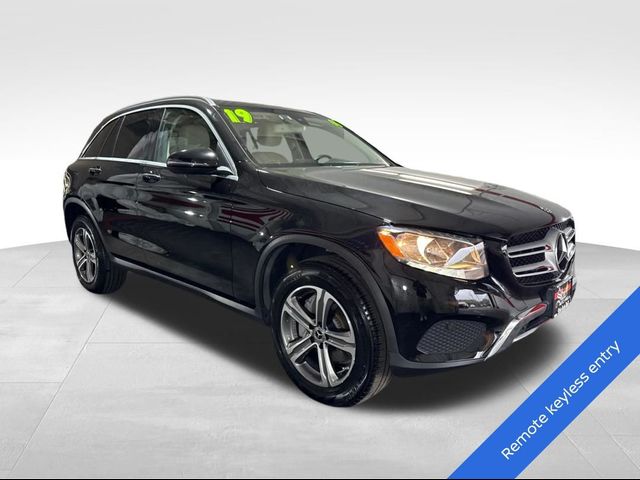2019 Mercedes-Benz GLC 300