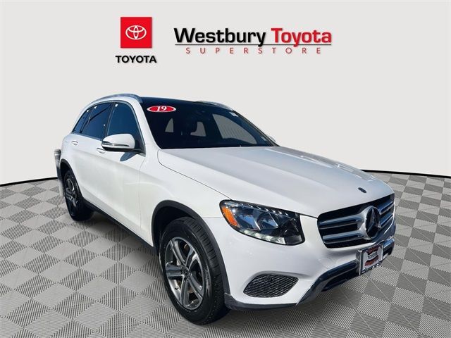 2019 Mercedes-Benz GLC 300