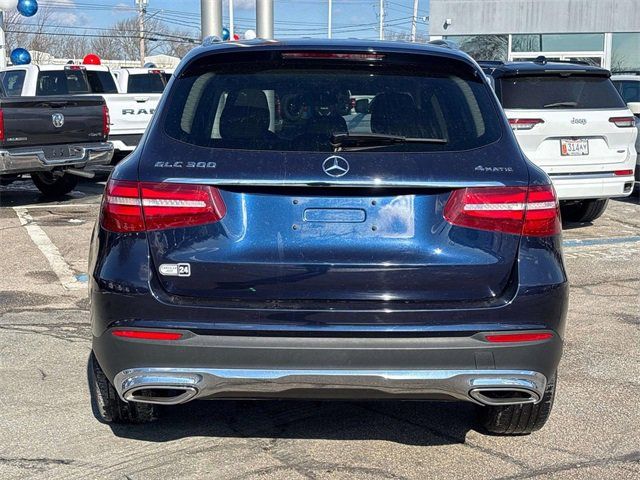 2019 Mercedes-Benz GLC 300