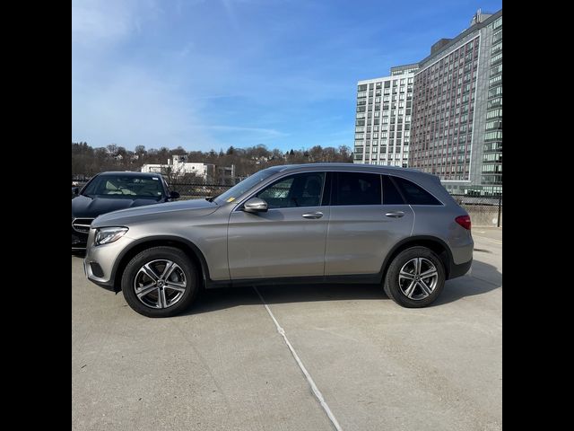 2019 Mercedes-Benz GLC 300