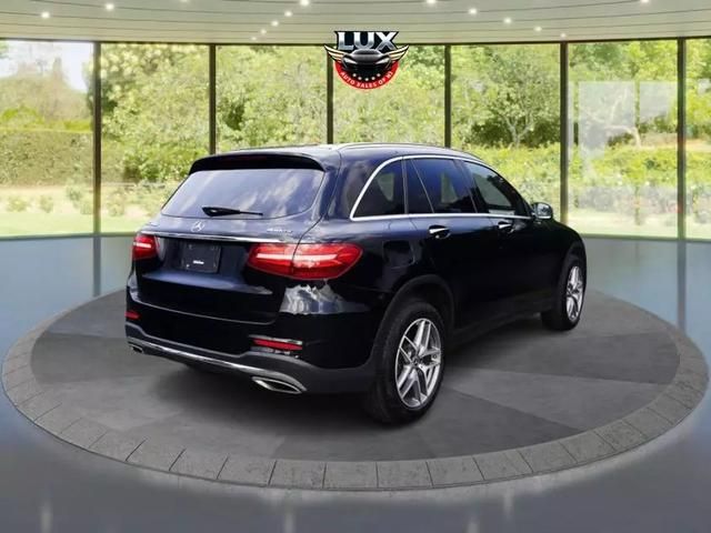 2019 Mercedes-Benz GLC 300