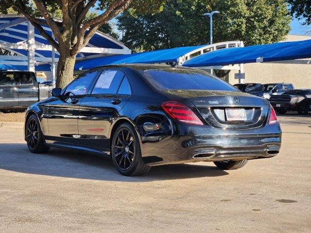 2019 Mercedes-Benz S-Class 560