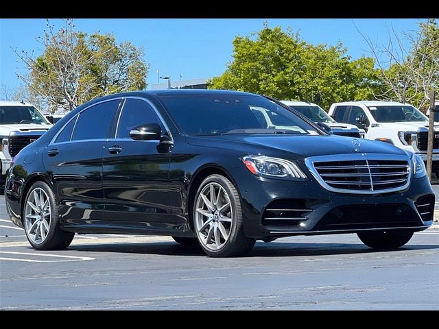 2019 Mercedes-Benz S-Class 560