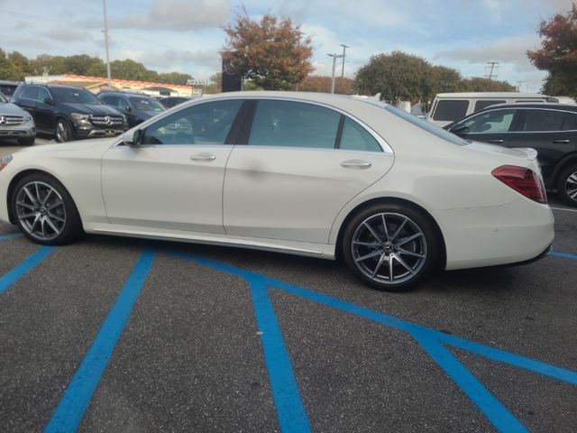 2019 Mercedes-Benz S-Class 560