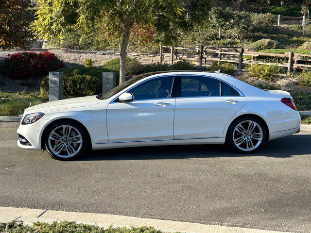 2019 Mercedes-Benz S-Class 560