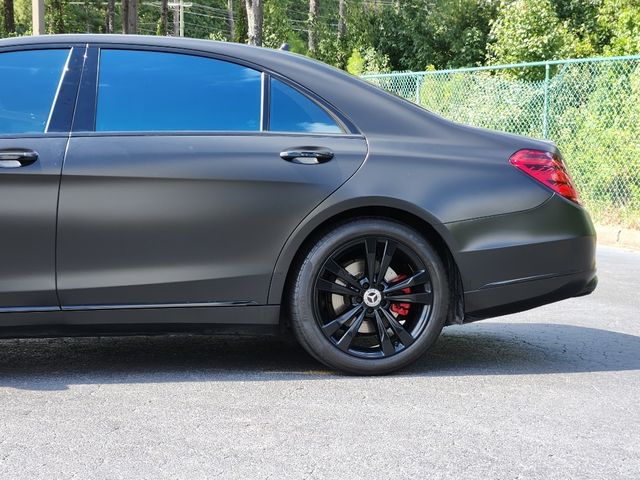 2019 Mercedes-Benz S-Class 560