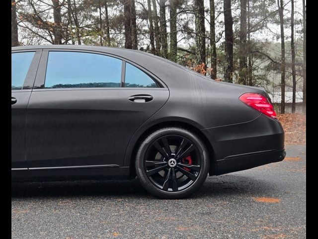 2019 Mercedes-Benz S-Class 560