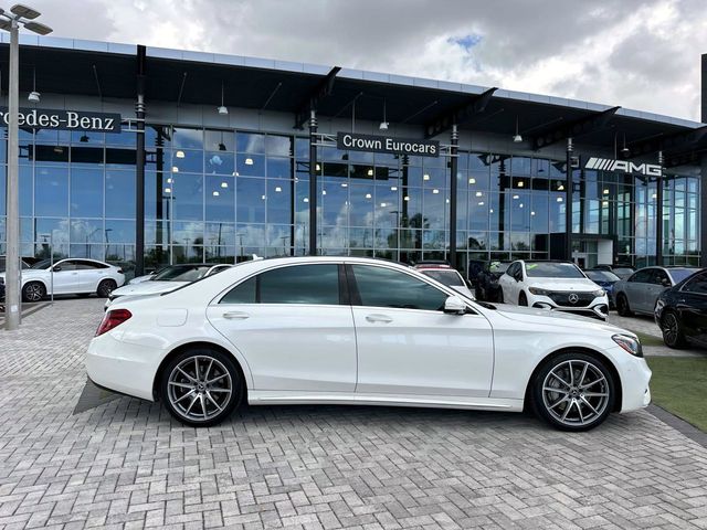 2019 Mercedes-Benz S-Class 560