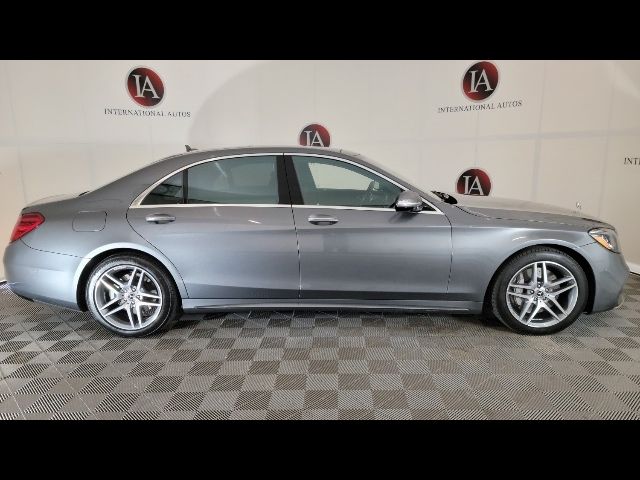 2019 Mercedes-Benz S-Class 560