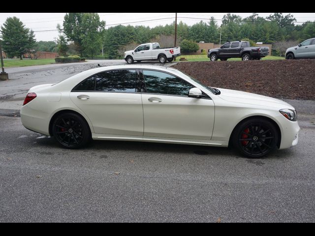 2019 Mercedes-Benz S-Class 560