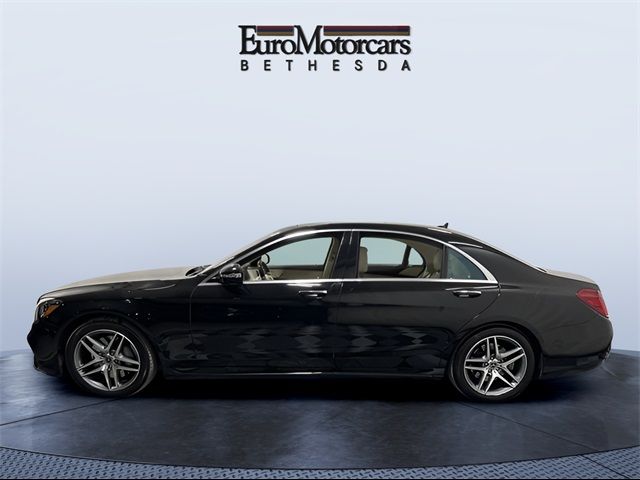 2019 Mercedes-Benz S-Class 560