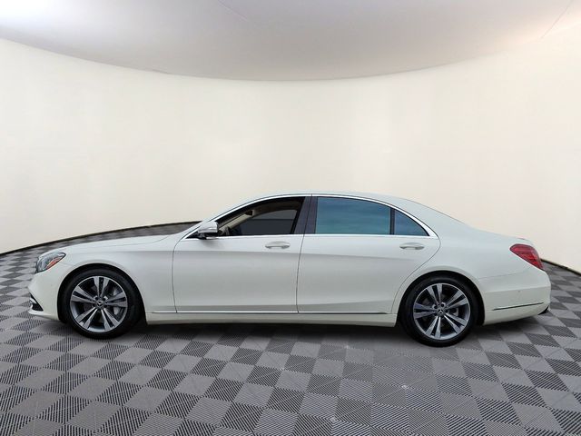 2019 Mercedes-Benz S-Class 560