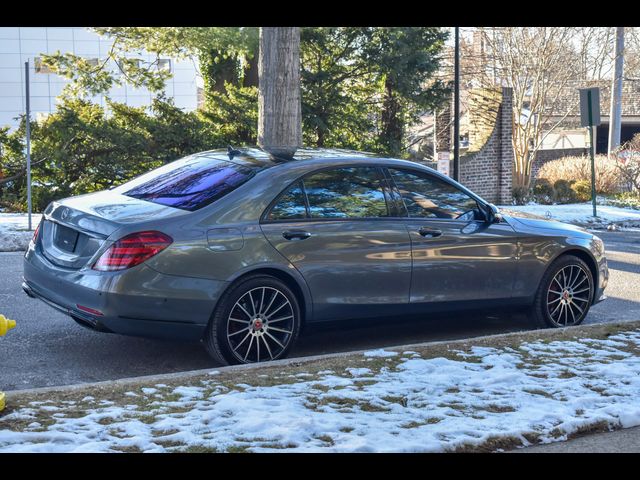 2019 Mercedes-Benz S-Class 560