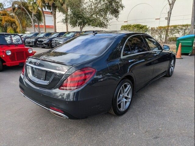 2019 Mercedes-Benz S-Class 560