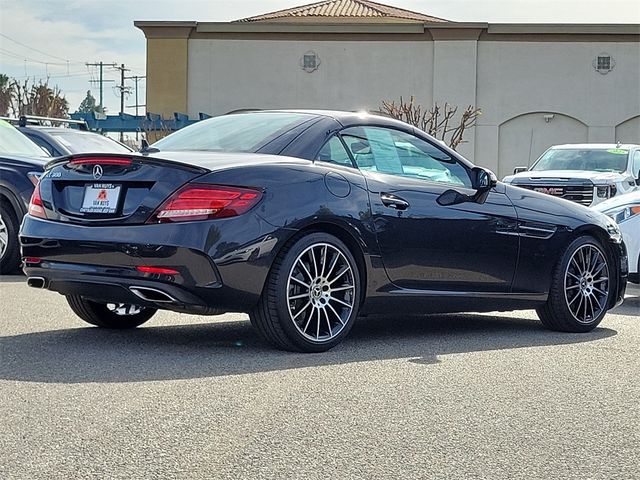 2019 Mercedes-Benz SLC 300