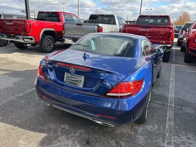 2019 Mercedes-Benz SLC 300