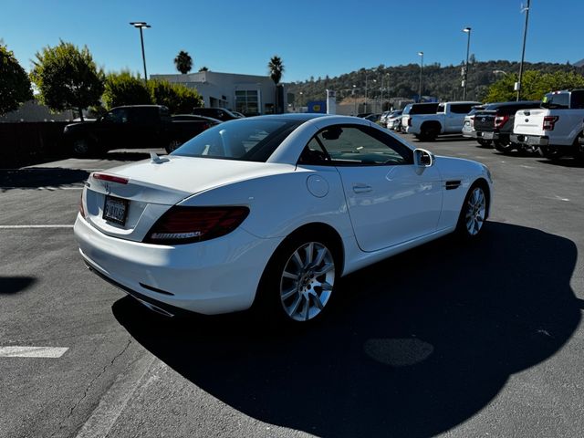 2019 Mercedes-Benz SLC 300