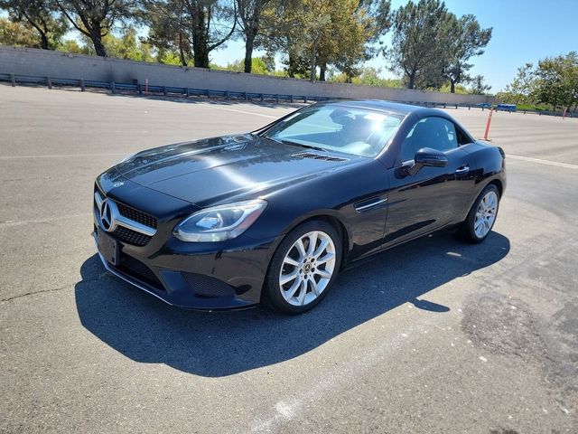 2019 Mercedes-Benz SLC 300