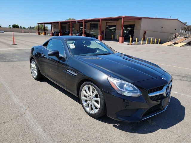 2019 Mercedes-Benz SLC 300