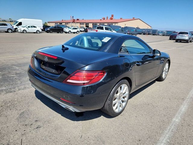 2019 Mercedes-Benz SLC 300