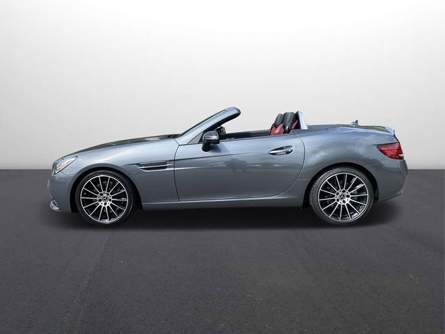 2019 Mercedes-Benz SLC 300