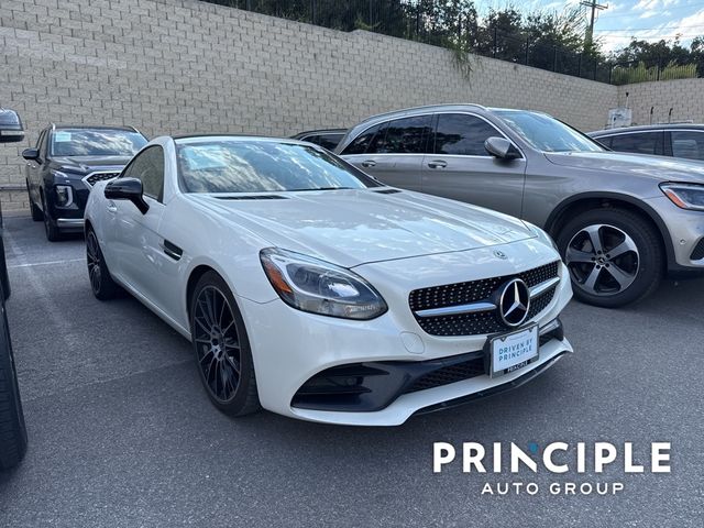 2019 Mercedes-Benz SLC 300