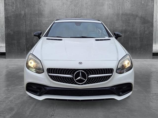 2019 Mercedes-Benz SLC 300