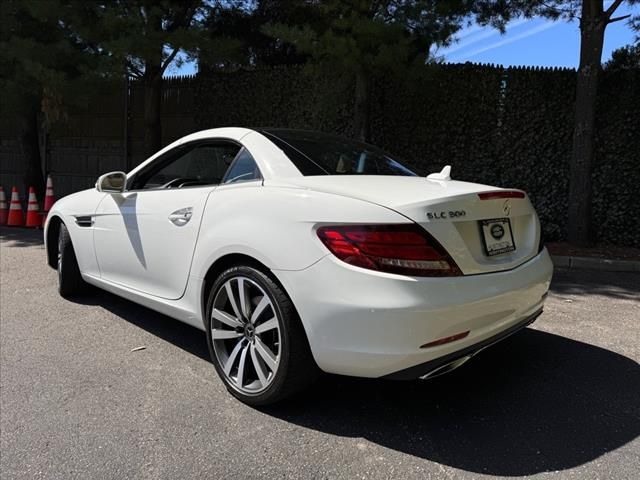 2019 Mercedes-Benz SLC 300