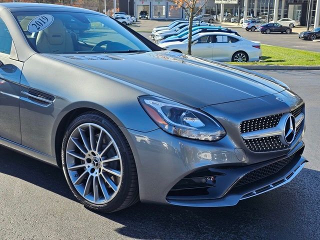 2019 Mercedes-Benz SLC 300