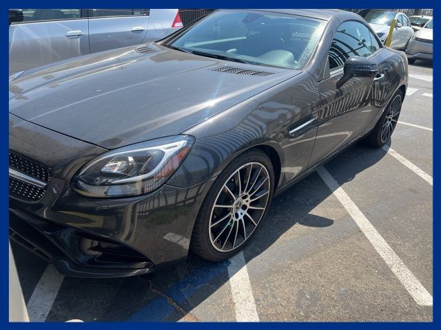 2019 Mercedes-Benz SLC 300