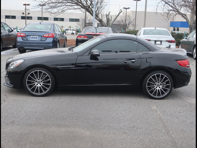 2019 Mercedes-Benz SLC 300