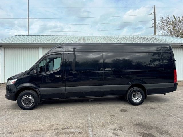 2019 Mercedes-Benz Sprinter Chassis