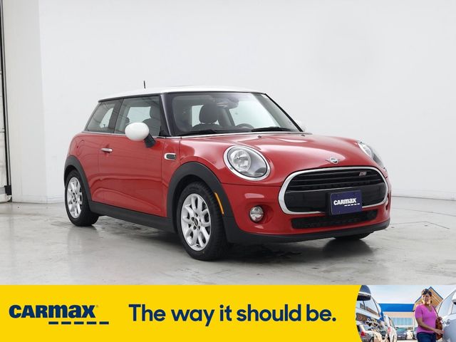 2019 MINI Cooper Hardtop Base