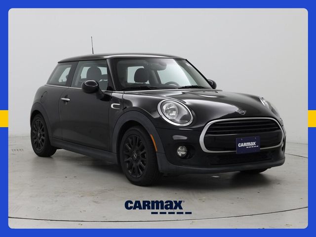 2019 MINI Cooper Hardtop Base