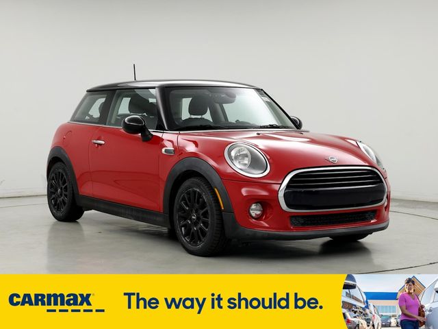 2019 MINI Cooper Hardtop Base