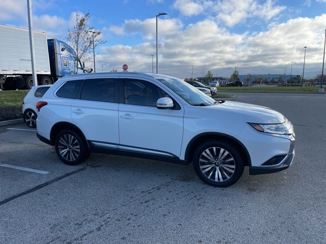 2019 Mitsubishi Outlander SEL