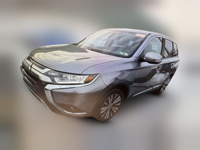 2019 Mitsubishi Outlander SE