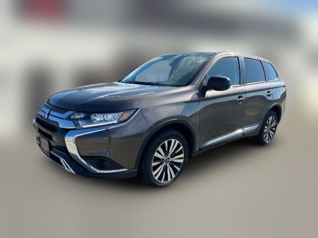 2019 Mitsubishi Outlander ES