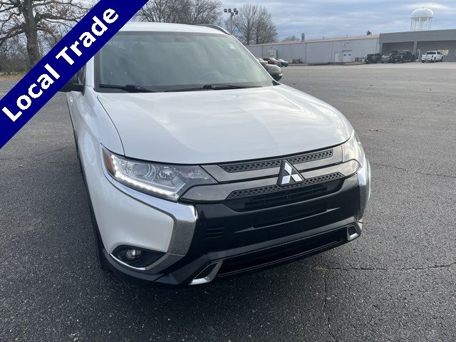 2019 Mitsubishi Outlander LE