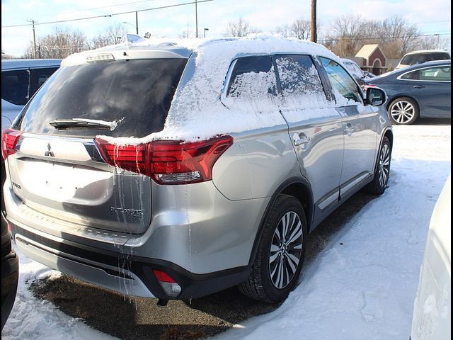 2019 Mitsubishi Outlander 