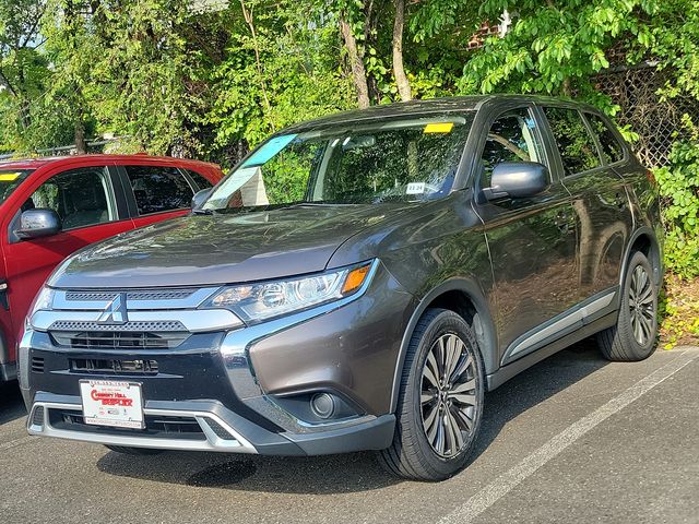 2019 Mitsubishi Outlander ES