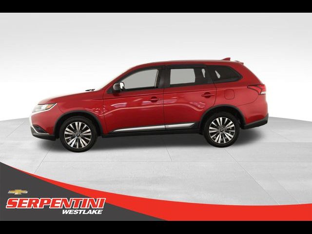 2019 Mitsubishi Outlander ES