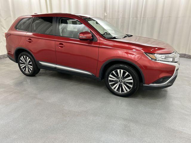 2019 Mitsubishi Outlander SE