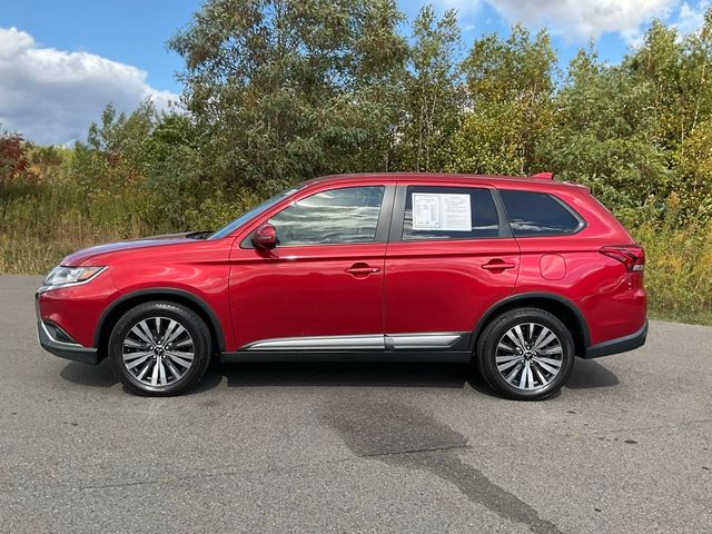 2019 Mitsubishi Outlander SE