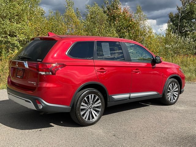 2019 Mitsubishi Outlander SE