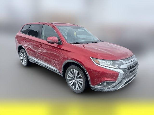 2019 Mitsubishi Outlander SE